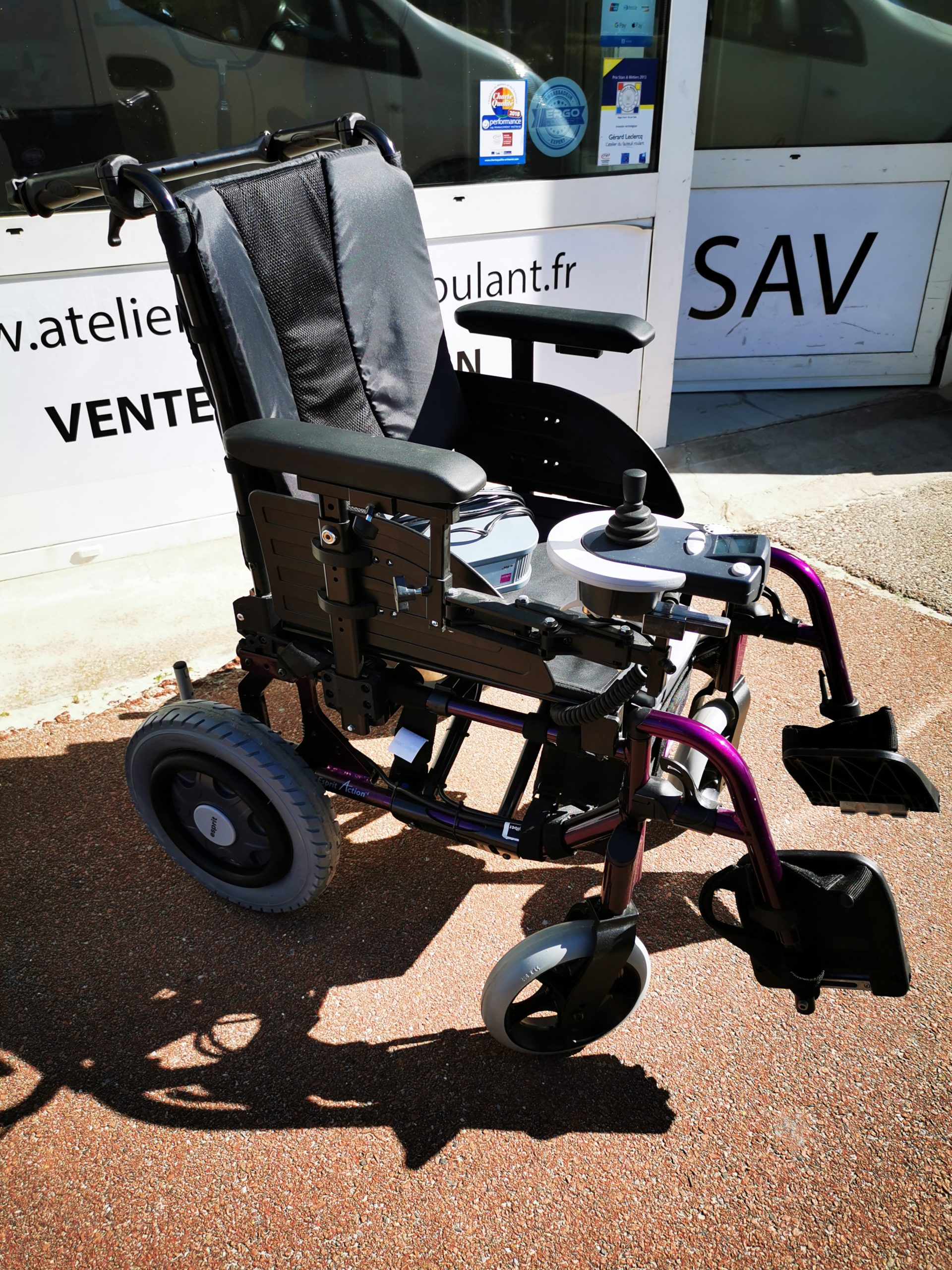 Fauteuil Roulant Electrique Invacare Esprit Action 4